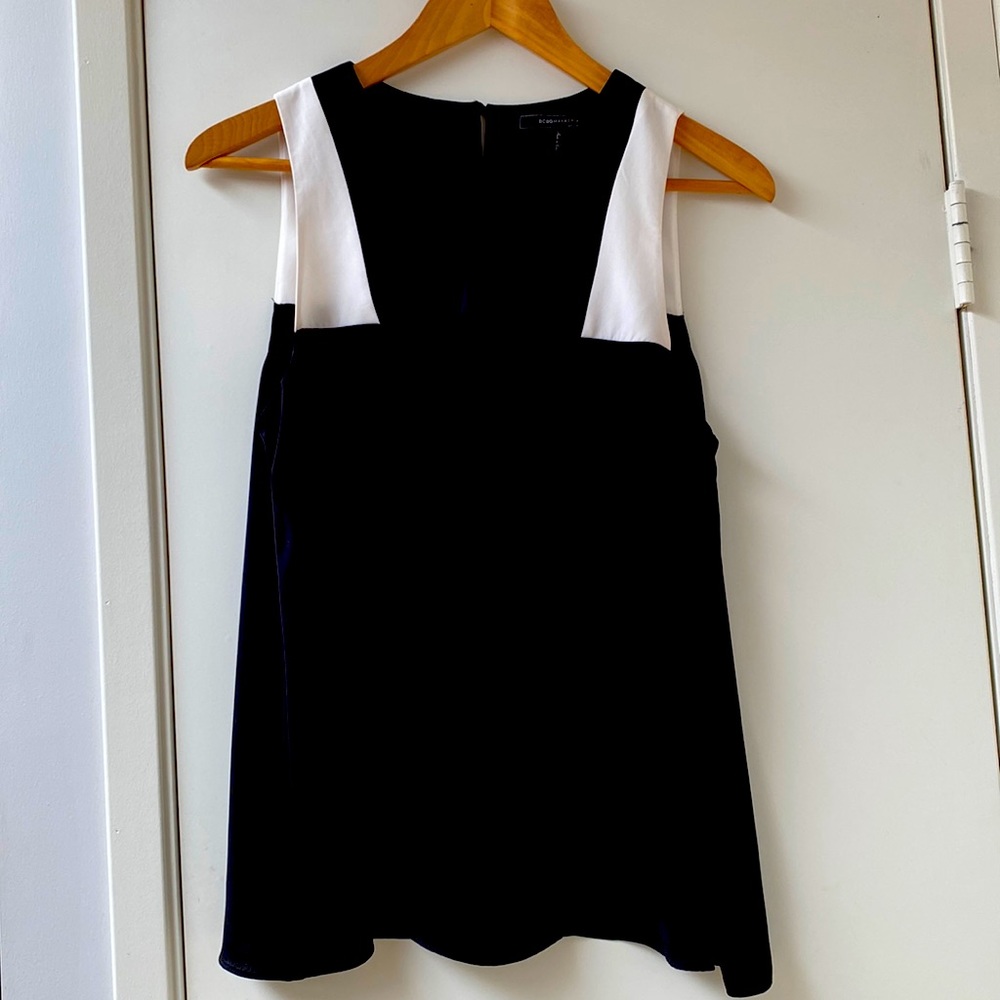 BCBG Maxazria top